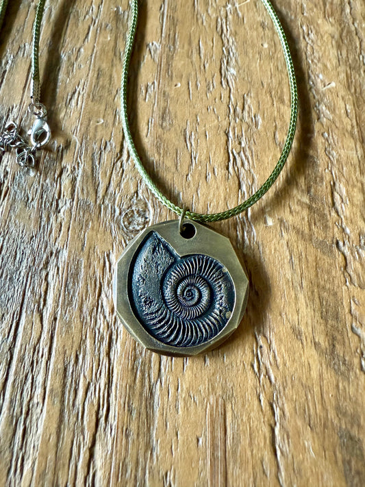 Science & Nature Pendant